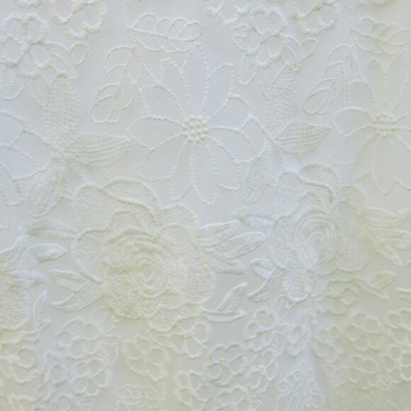 Lisa D. Paris White Floral Romantic Embroidery Lace Long Sleeves Blouse Size XL - Picture 3 of 10